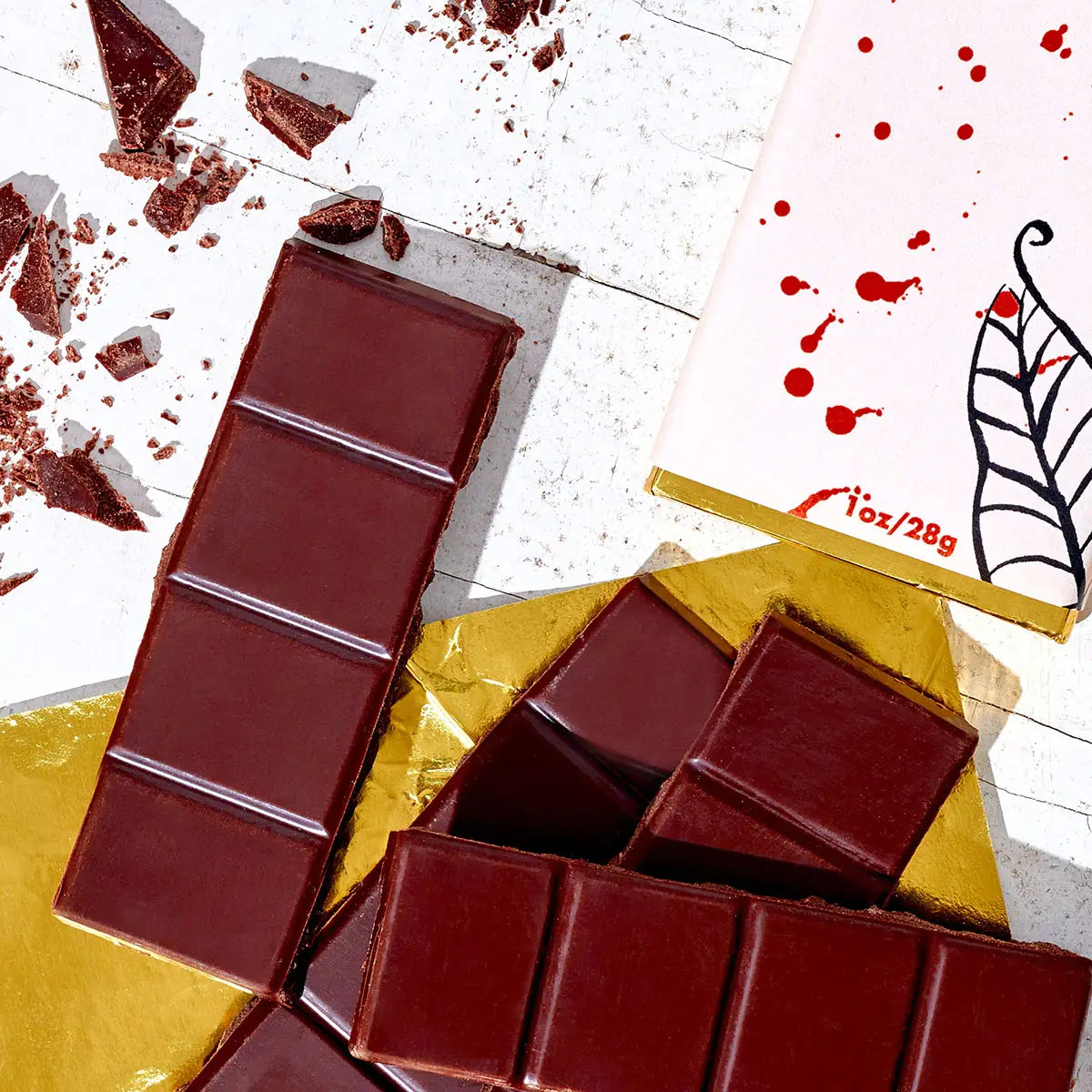 FINE & RAW Raspberry Chocolate Bar (67% cacao)