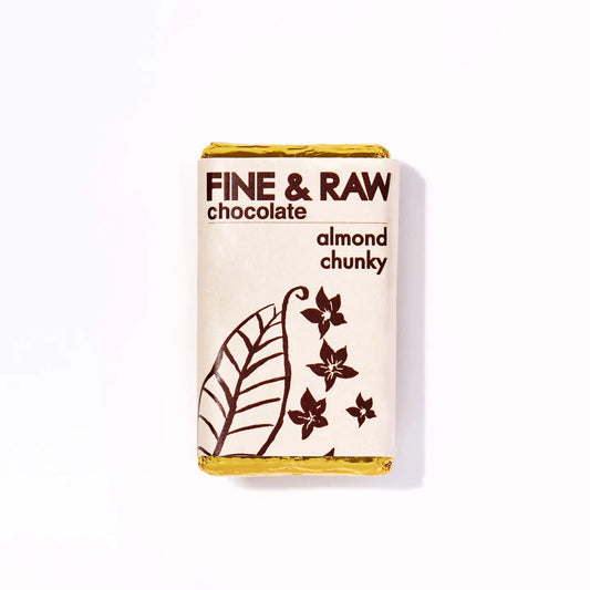 FINE & RAW Almond Chunky Chocolate